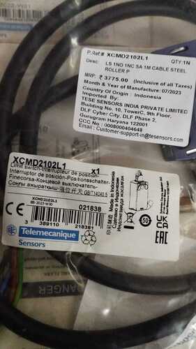 TELEMECANIQUE LIMIT SWITCH,XCMD2102L1
