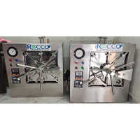 Rectangular Laboratory Autoclave - Capacity: 30 Ltr/hr