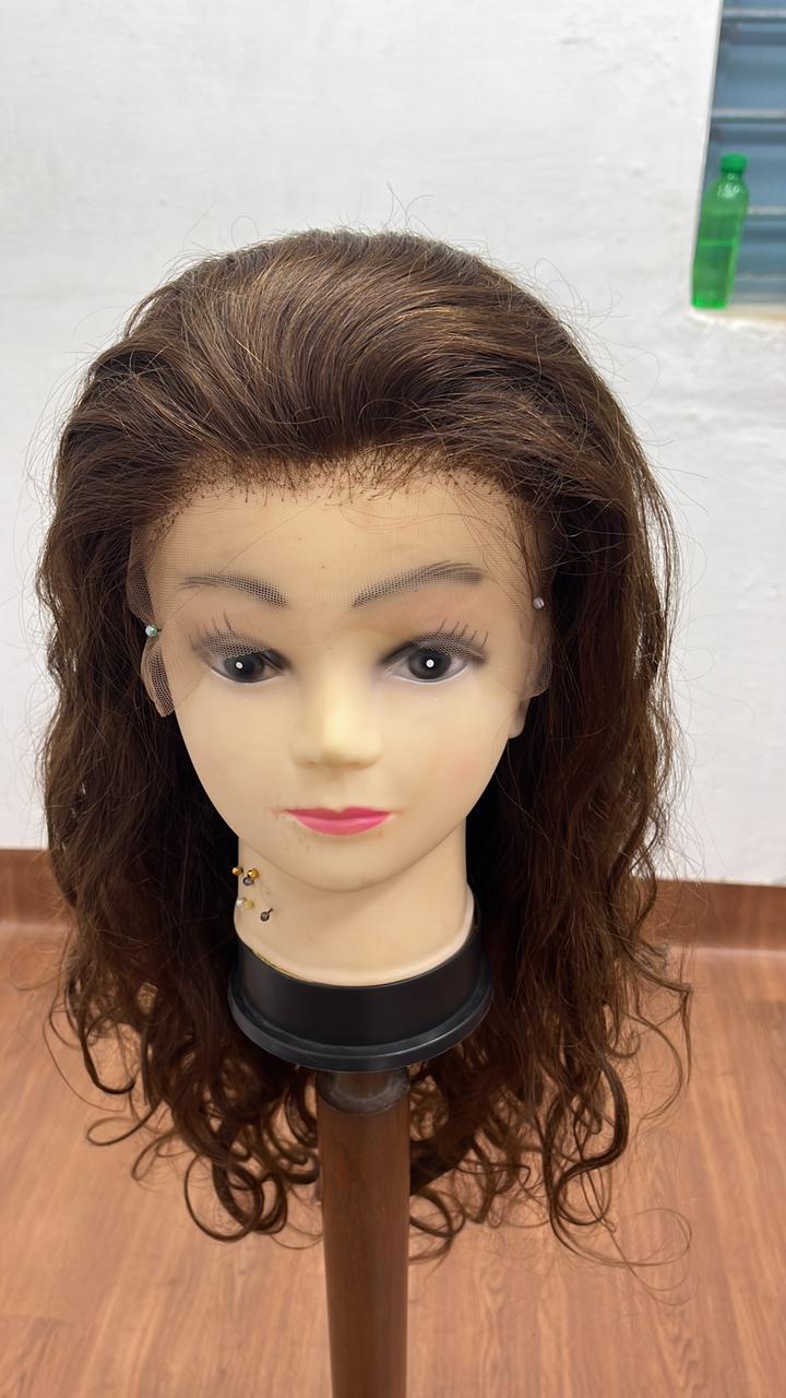 WOMEN WIG IN HUMAN HAIR