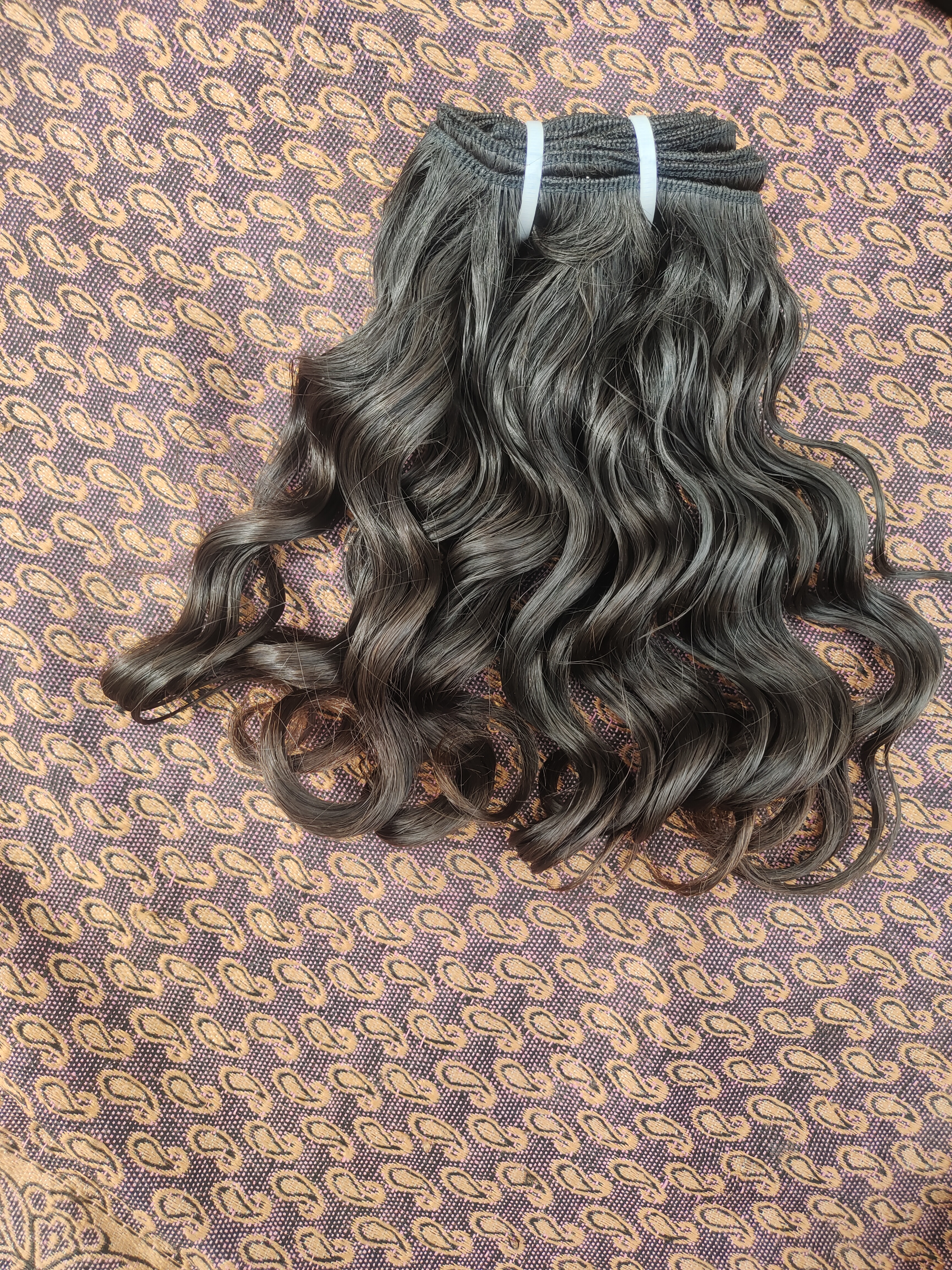 BOUNCY BROWN  HUMAN HAIR EXTENSIONS 