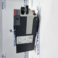 Allen Bradley 1756-L73S / 1756L73S Ser B GuardLogix Logix5573S Controller 8M4M