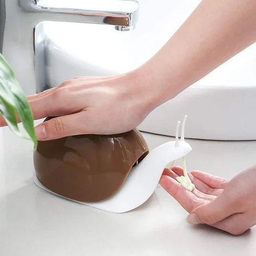 Snail-Shape Liquid Soap Dispenser - Color: White And Brown