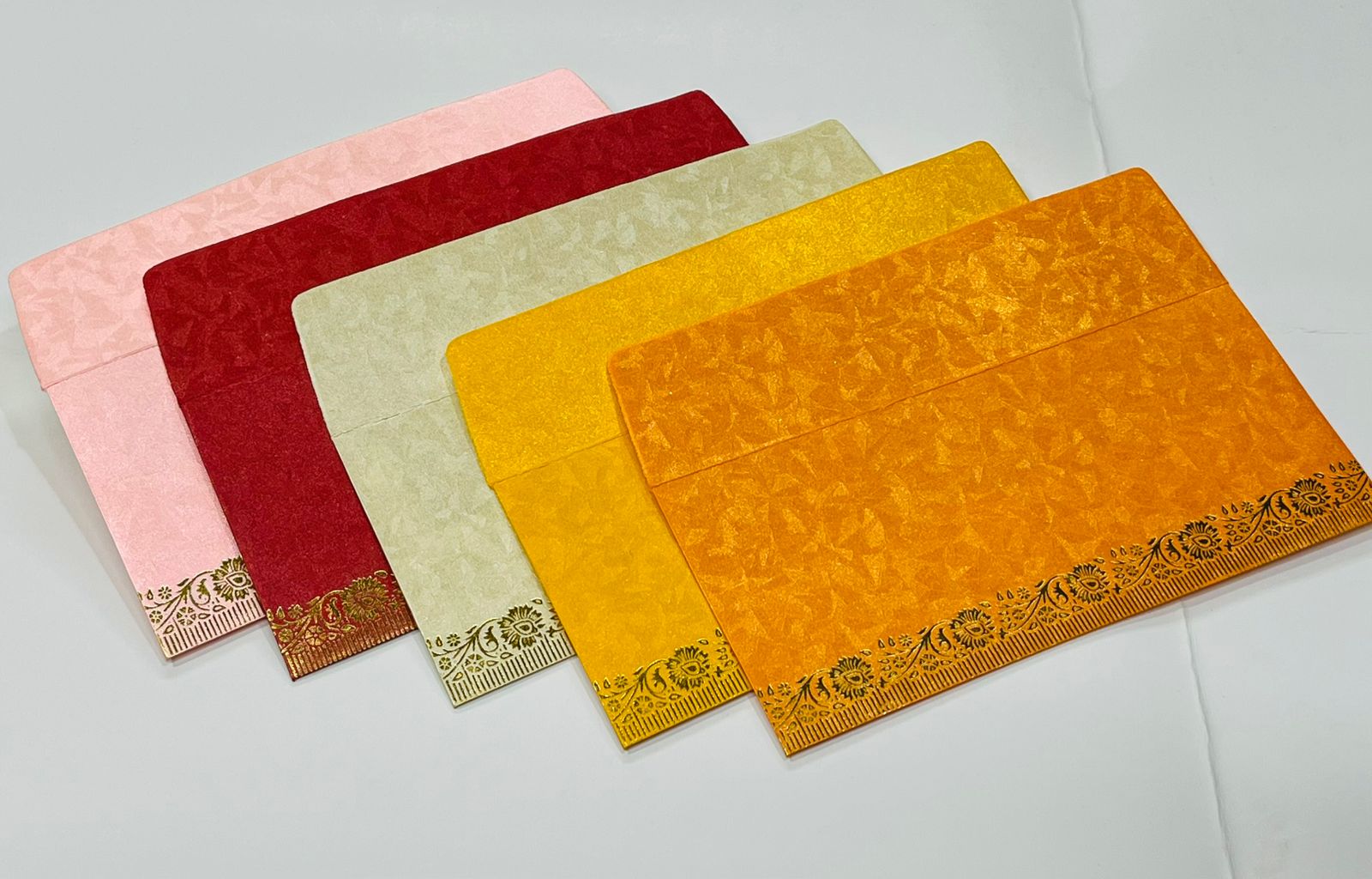 CASH SHAGUN ENVELOPE - PAPER , FOLDED Style for Party & Wedding Use - Lightweight Design Perfect for Celebratory Occasions