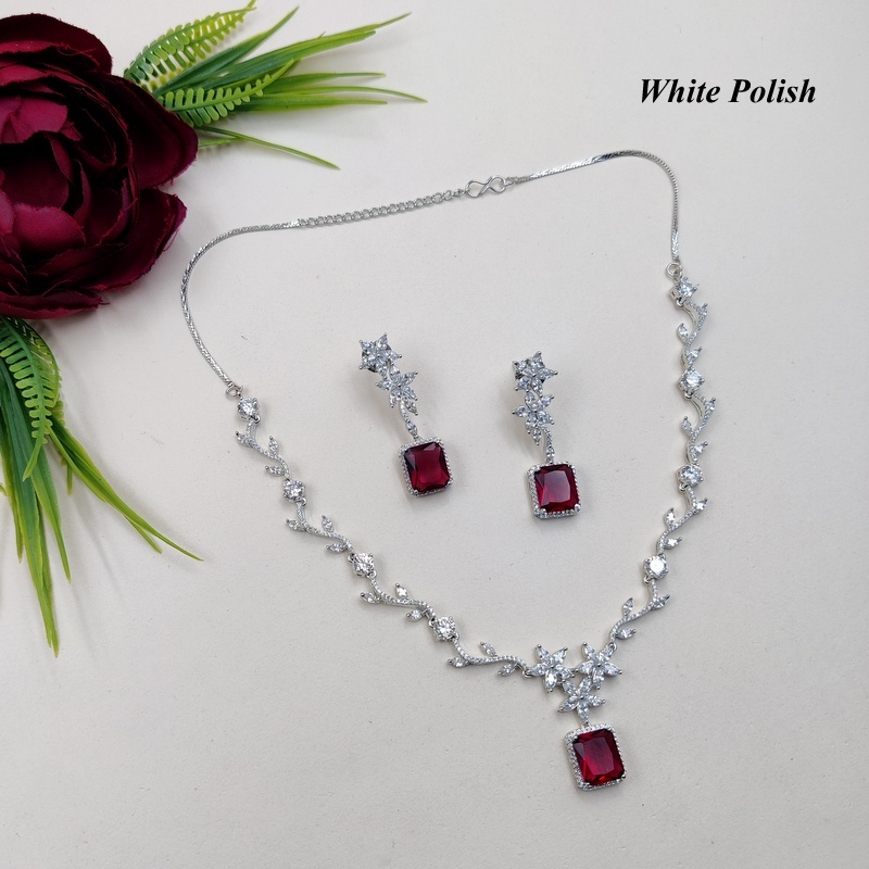 New Charming American Diamond Necklace Set