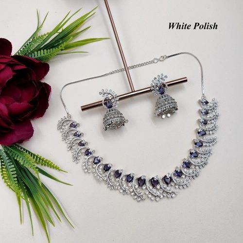 Fashionable Floral Design American Diamond Necklace Set