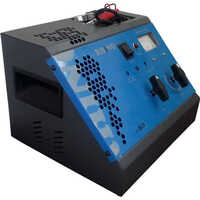 राइनो बैटरी चार्जर