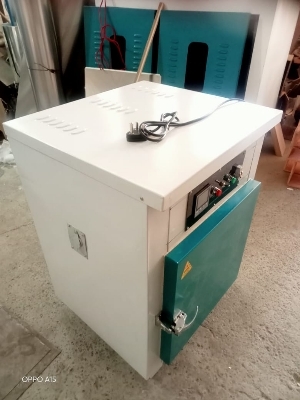 HOT AIR OVEN