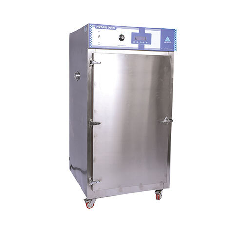 HOT AIR OVEN GMP MODEL