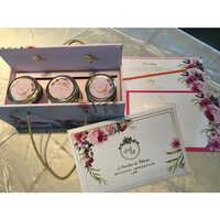 Luxury Wedding Invitations Box - Color: Pink