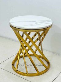 Compact Side table