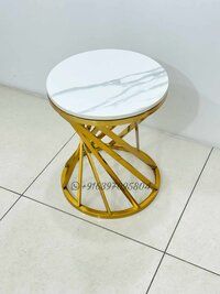 Compact Side table