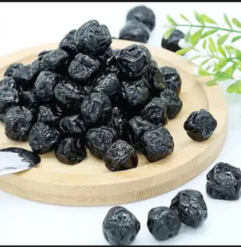Dehydrated plum