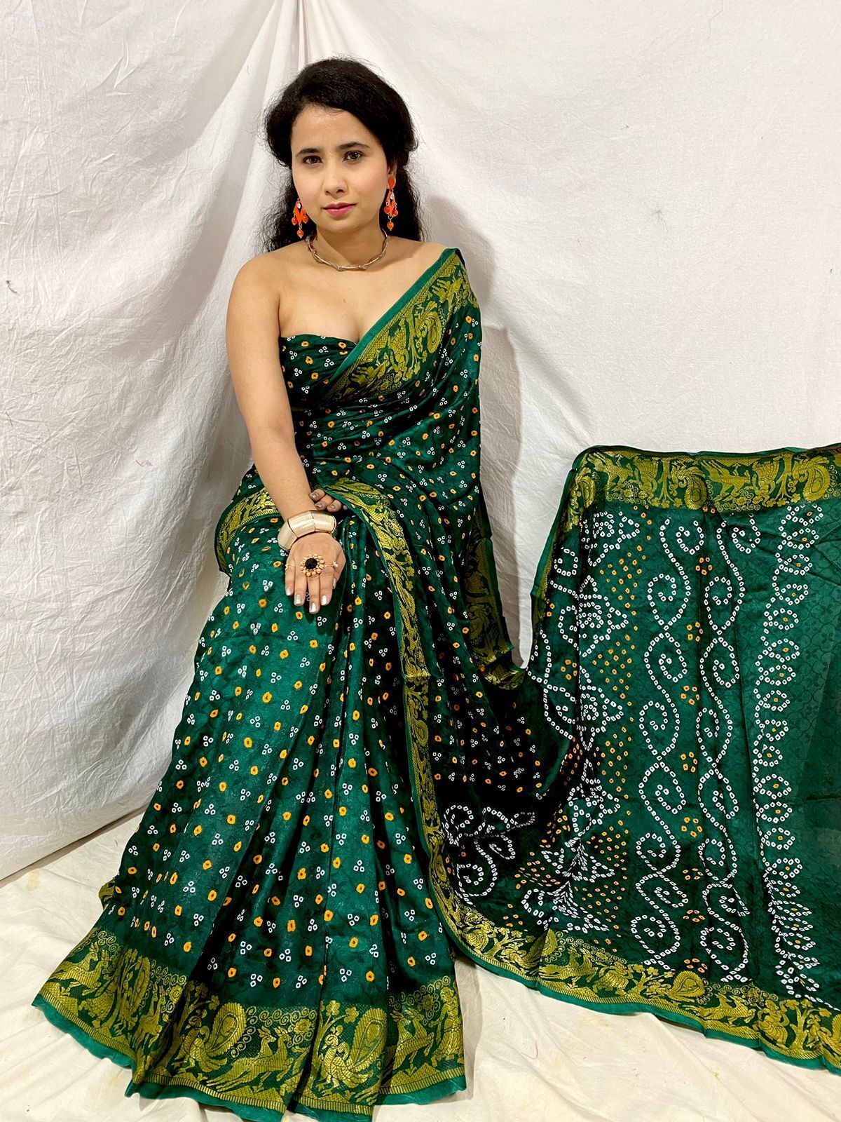 BANDHANI   SAREE