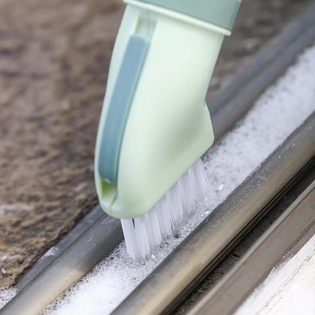 Groove Gap Cleaning Brush