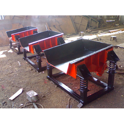 Vibrating Pan Feeder - Attributes: Durable