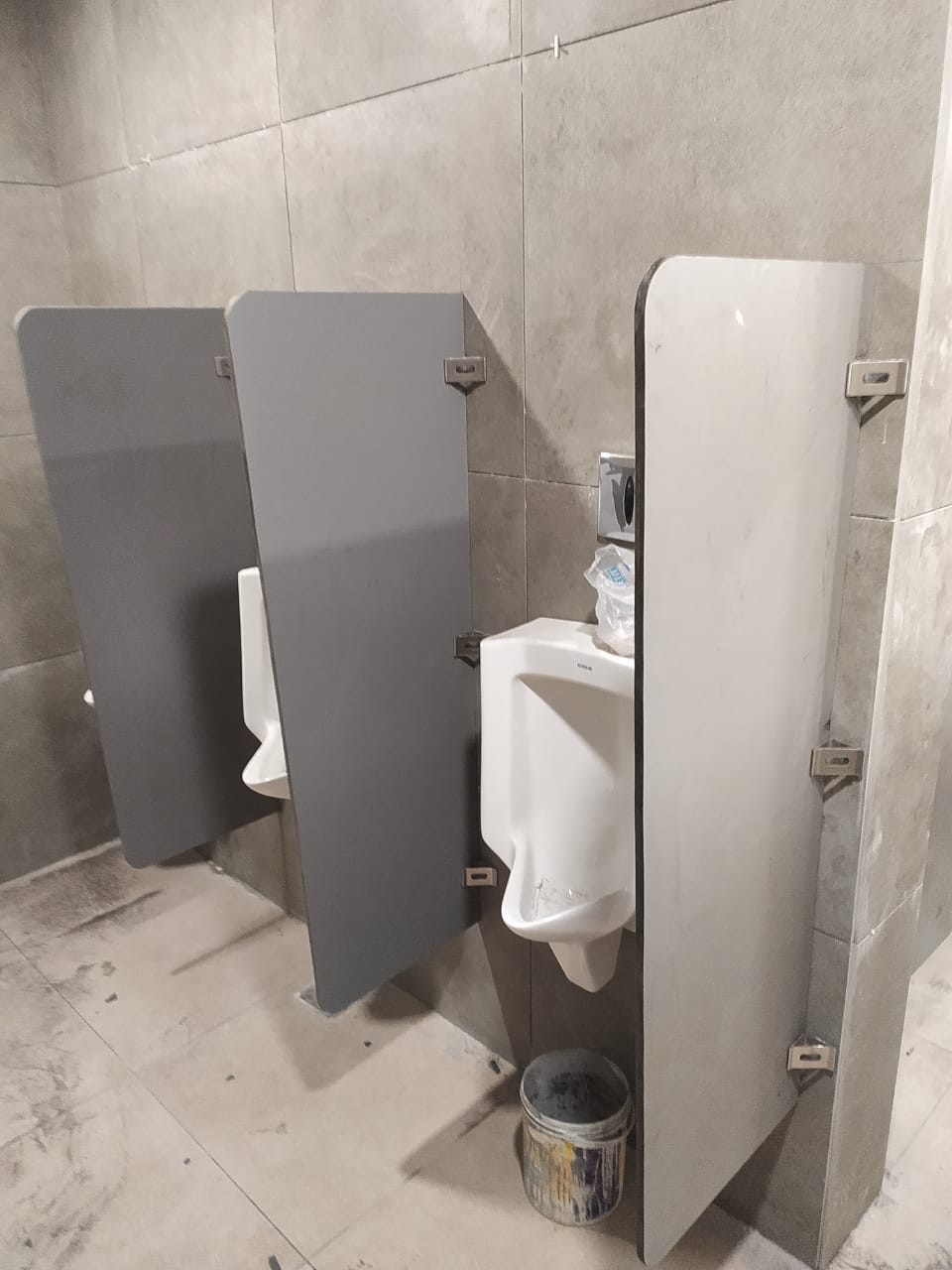 Urinal Partition Divider Panel With SS Clamp ( Qbiss U Partition  )