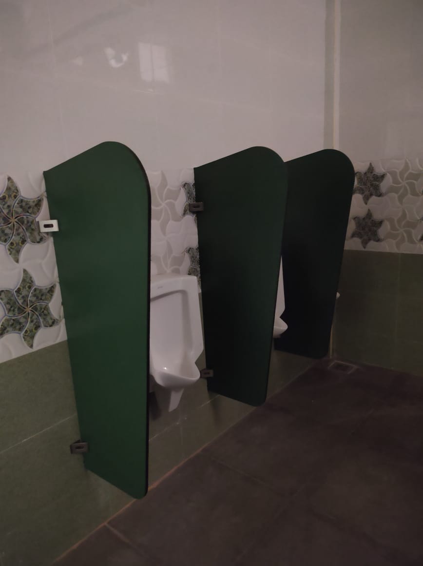 Urinal Partition Divider Panel With SS Clamp ( Qbiss U Partition  )