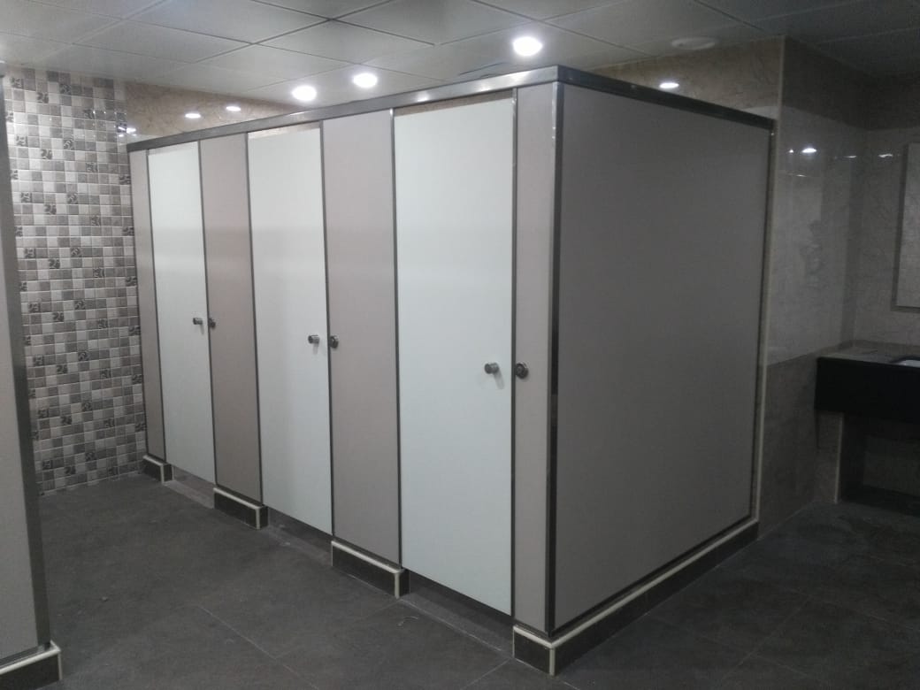 SS 316 Grade Shoe-Box or Box-up  Compact Board Rest Room Toilet Cubicles (Qbiss Expression )