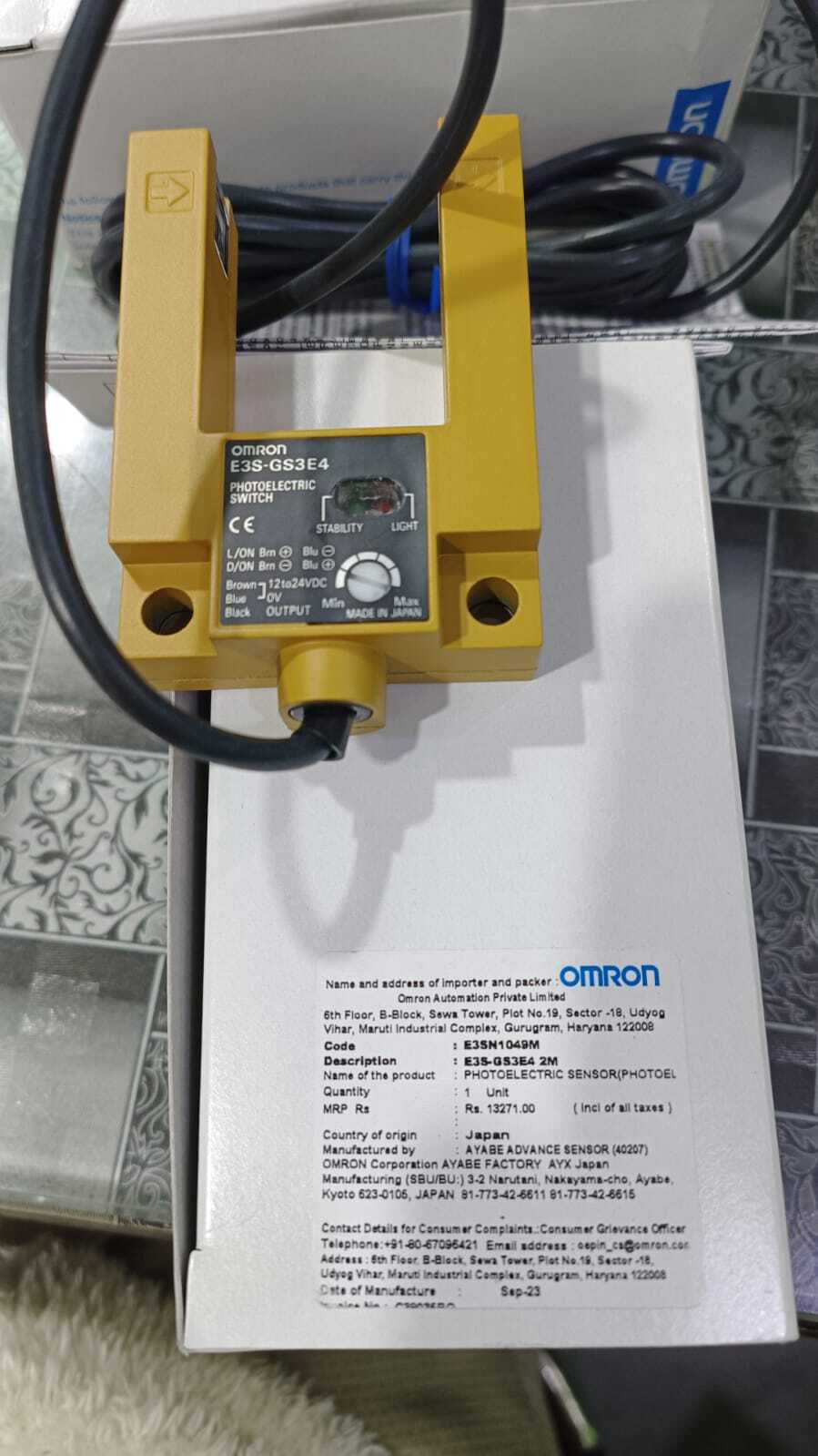 OMRON PHOTOELECTRIC SWITCH, E3S-GS3E4