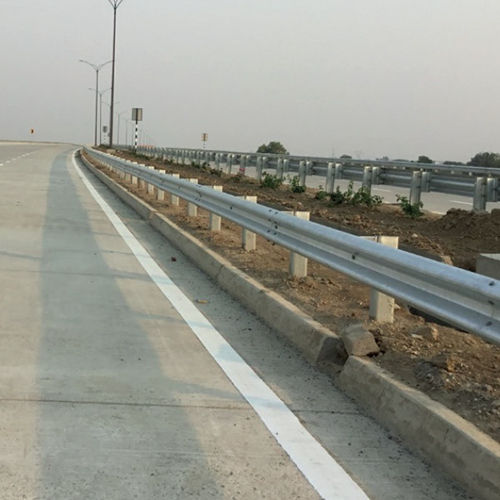 Single Side Single W Beam Crash Barrier - Color: Silver