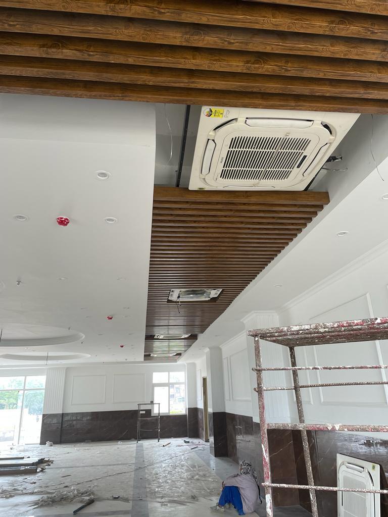 Baffle ceilings