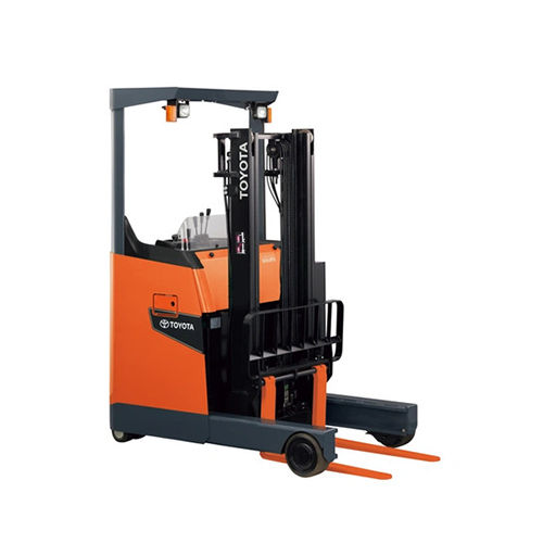 Toyota 8 Series 2.0t Reach Truck