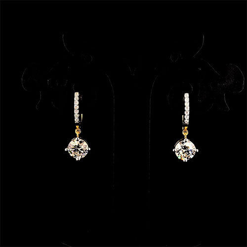 Solitaire Diamond Earring - Diamond Cut: Excellent