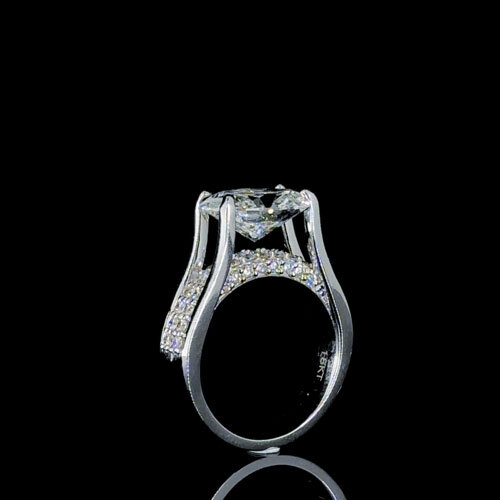 3.77Carat Oval Solitaire Diamond Ring 18KT White Gold