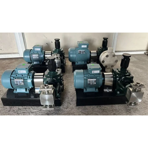 Compact Mechanical Diaphragm Pumps - Color: Black