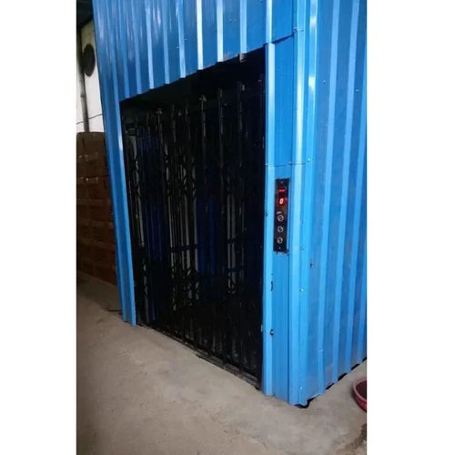 Industrial Goods Lift - Max. Lifting Height: 15 Foot (Ft)