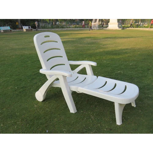 Plastic Pool Lounger - Color: White