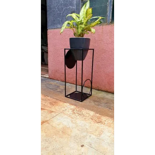 Indoor Planter Stand - Color: Black