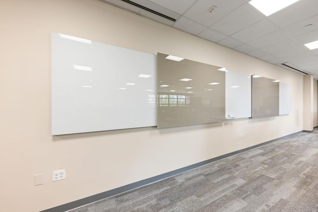 Sds005 Sleek Magnetic Glass Board For Dynamic Meetings - Size: All Size Available