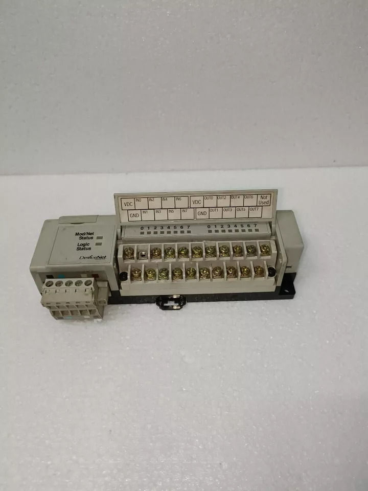 Allen-Bradley 1791D-8B8P SER.D REV.C01 PN.97240473 CompactBlock IO