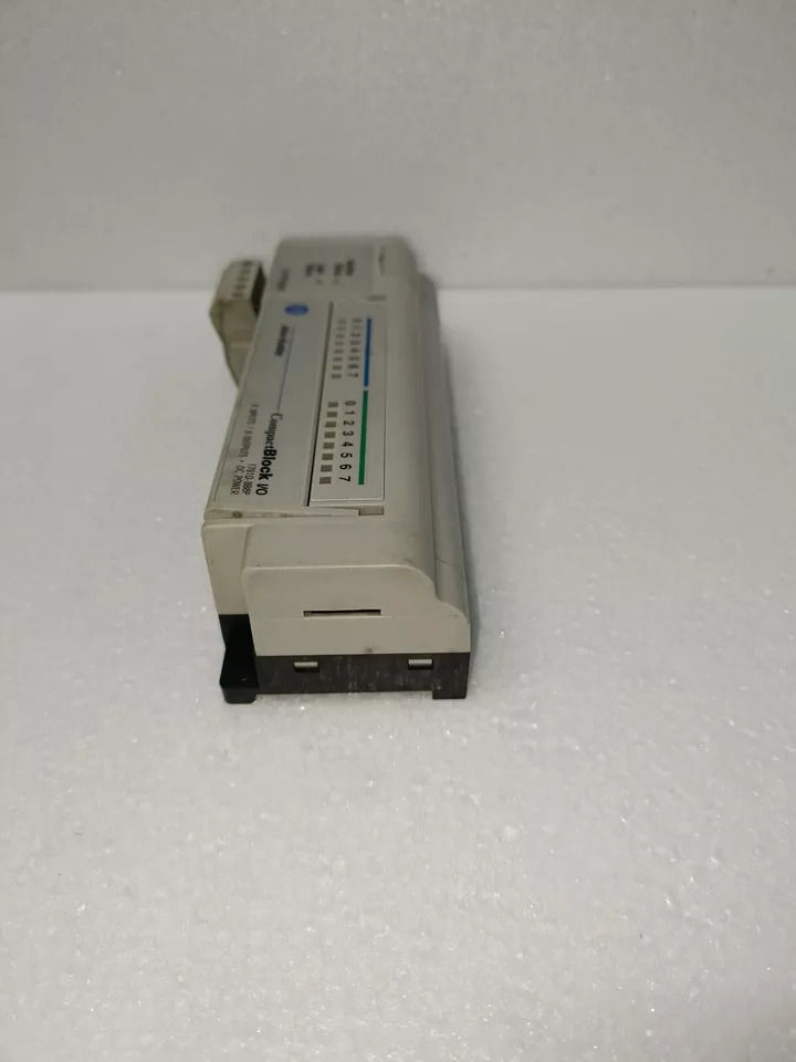 Allen-Bradley 1791D-8B8P SER.D REV.C01 PN.97240473 CompactBlock IO