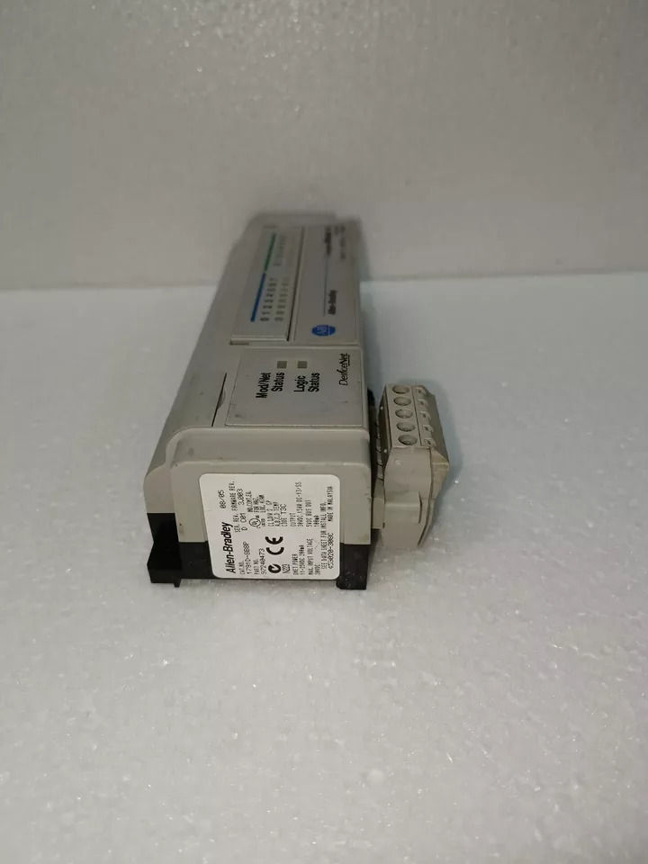 Allen-Bradley 1791D-8B8P SER.D REV.C01 PN.97240473 CompactBlock IO