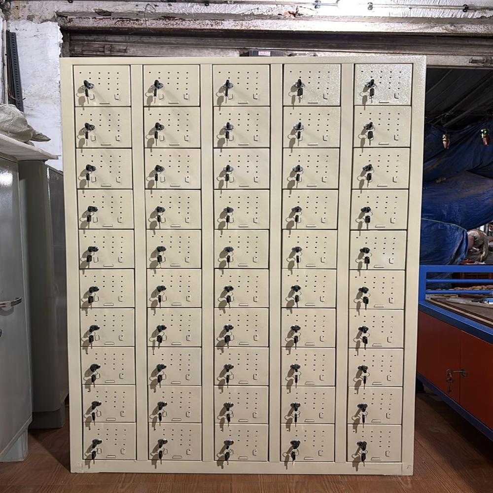 मोबाइल फ़ोन Locker_Rolex India Engineering