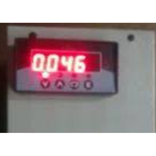 Volume Indicator For Standard Tank - Color: Black