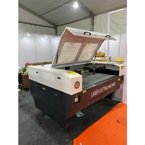 1390 Laser Cutting Machines - Automatic Grade: Semi Automatic