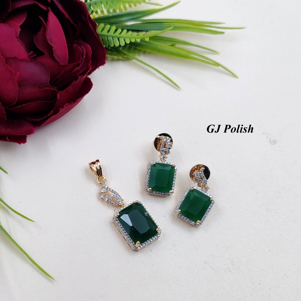 Timeless beauty AD Necklace Set