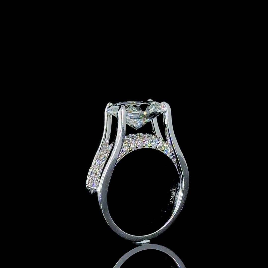 3.77Carat Oval Solitaire Diamond Ring 18KT White Gold | SK Diam | Lab Grown Diamond