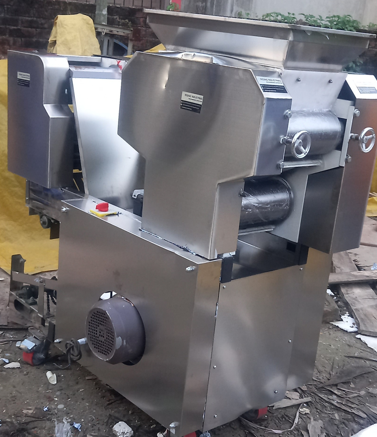Chowmein Making Machine