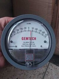 Manometer Differential Pressure Gauge 250-0-250 Mm Wc - Color: White/black