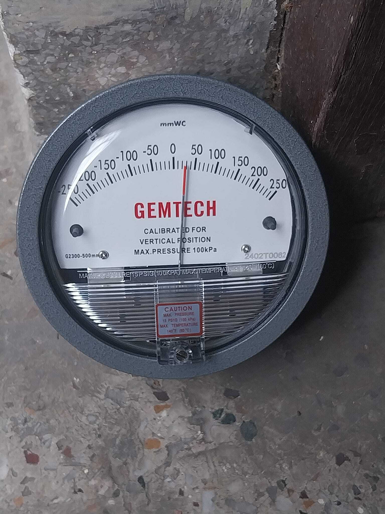 Manometer Differential Pressure Gauge 250-0-250 Mm Wc