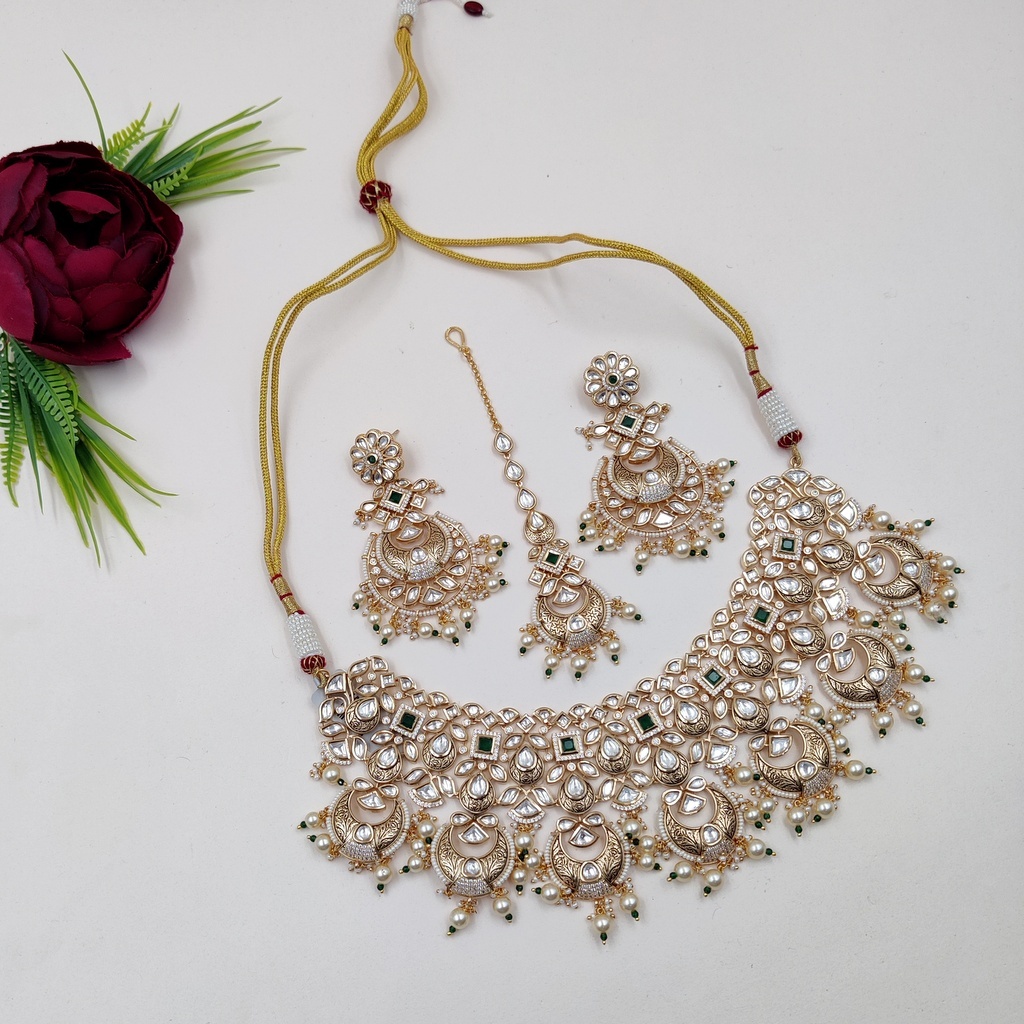 Stylish Glamour Ladies Kundan Necklace - Gender: Women