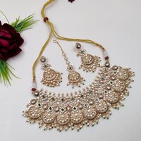 New Traditional Luxe Kundan Necklace Set