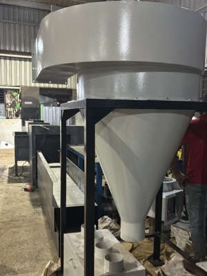 Fabrication Works - Heavy-Duty Mild Steel Vertical Manual Dust Collector | High Efficiency, Low Noise, Custom Dimensions Available, Powder Coated Finish