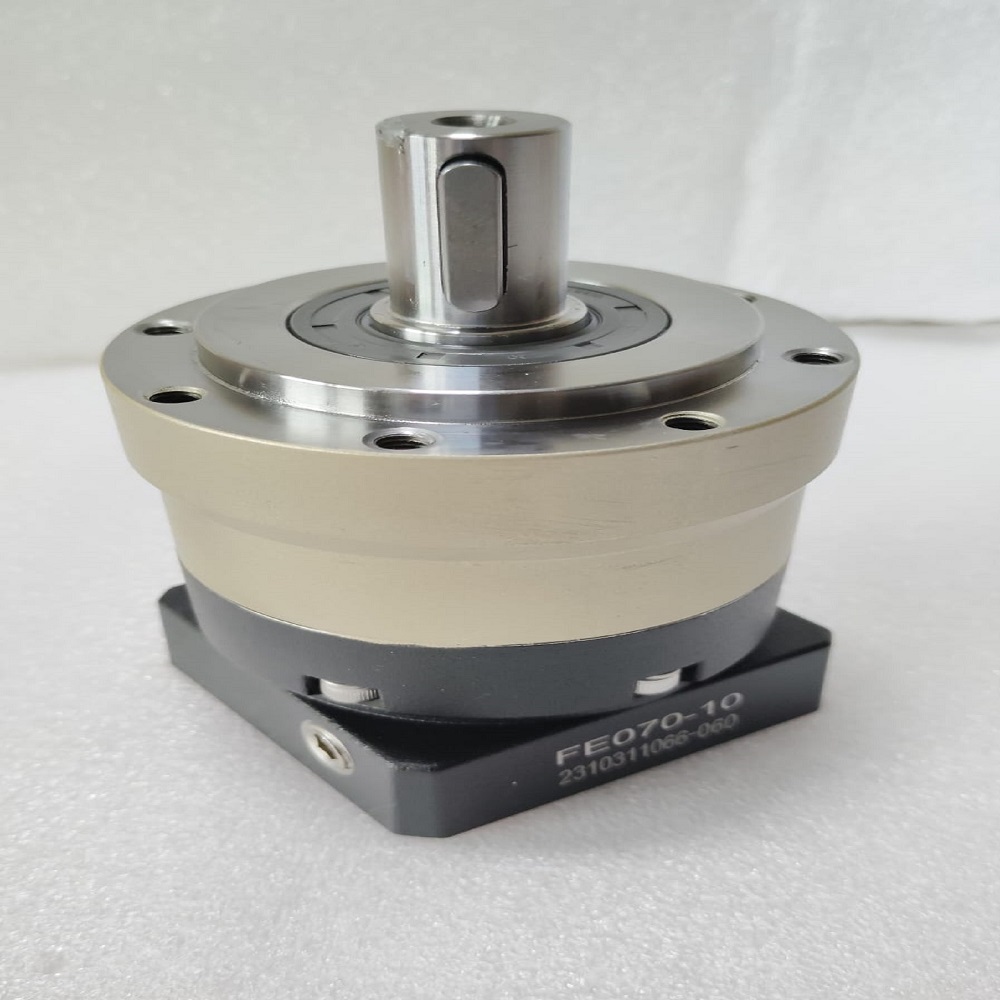 Servo Planetary Gearbox - Aluminium Casting, Size 25-110mm, Silver Color | 0.03 Output Torque, 8000 Input Speed, 95% Efficiency