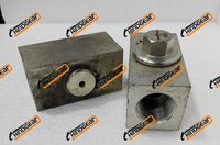 Gate Vavle 1 Inches Excavator. - Color: Silver