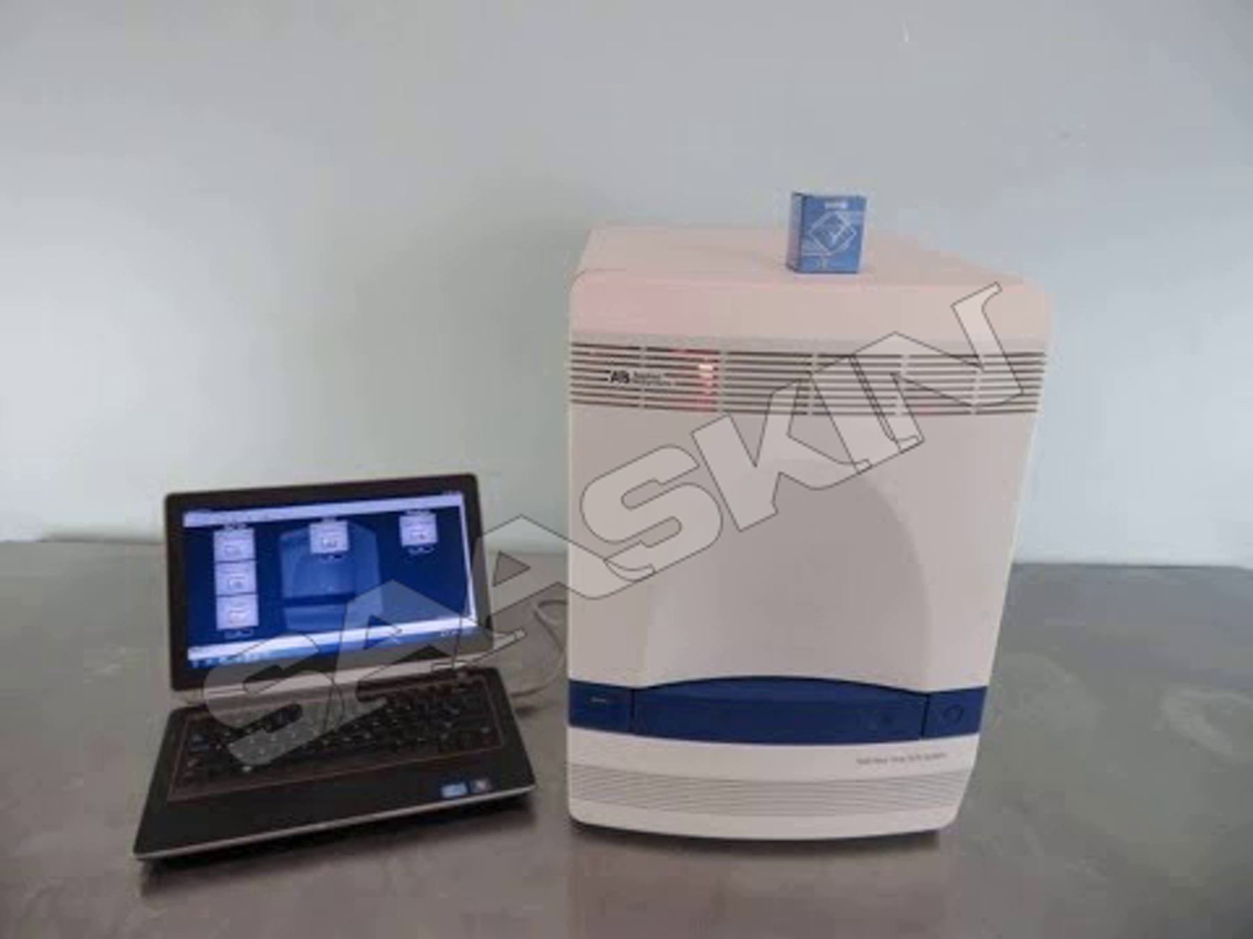Thermo Fisher Scientific 7500 Fast Real-time Pcr System
